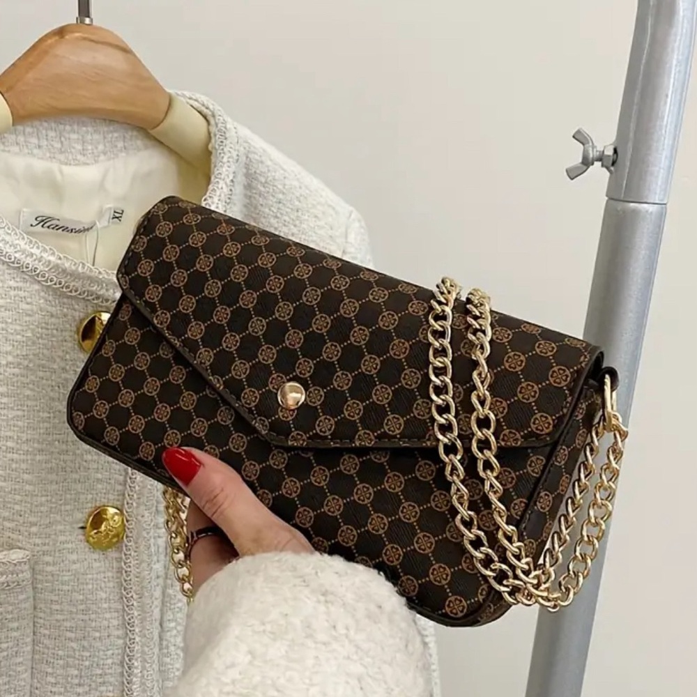 Pattern shoulder bag